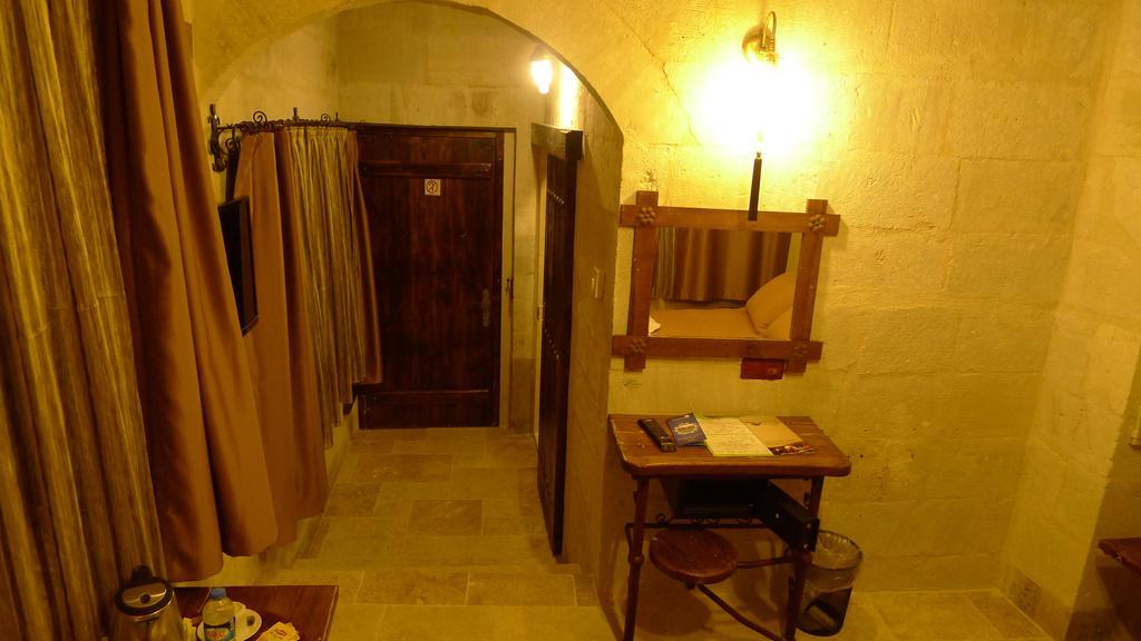 King Cave Hotel By Traveller'S غوريمِيه الغرفة الصورة